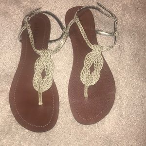 Kelly & Katie gray sandal